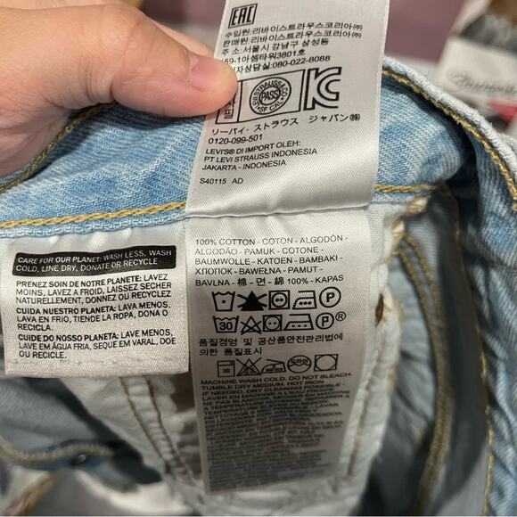 Levi’s 501 Light Wash Cut Off Jean Denim Shorts Button Fly - Picture 5 of 8